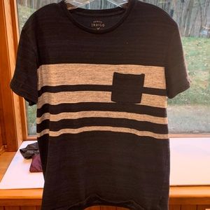 Used American Eagle Tee Shirt Men’s Medium
